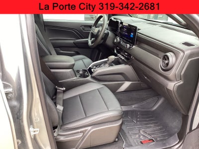 2025 Chevrolet Colorado WT/LT