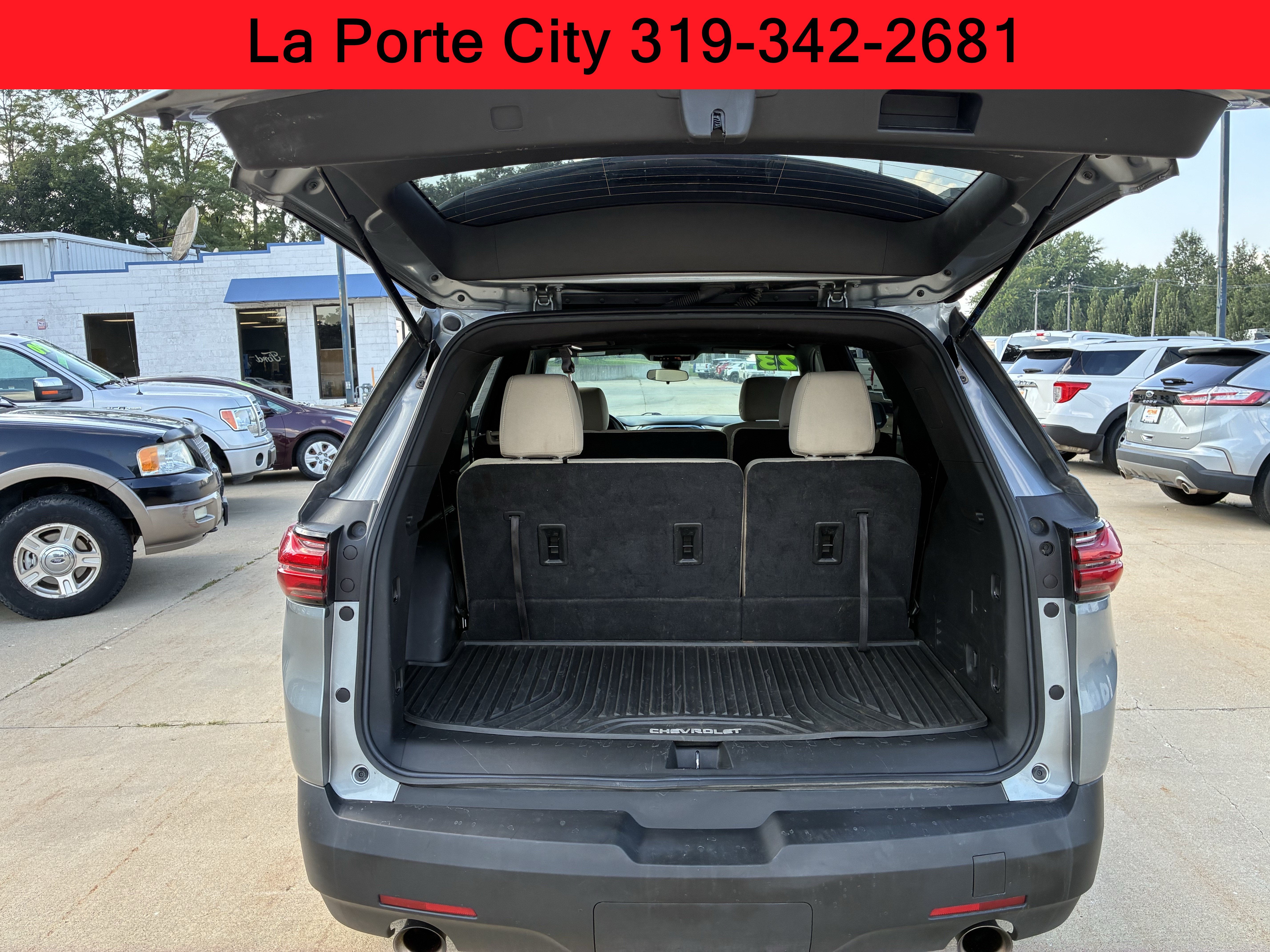 2023 Chevrolet Traverse LS