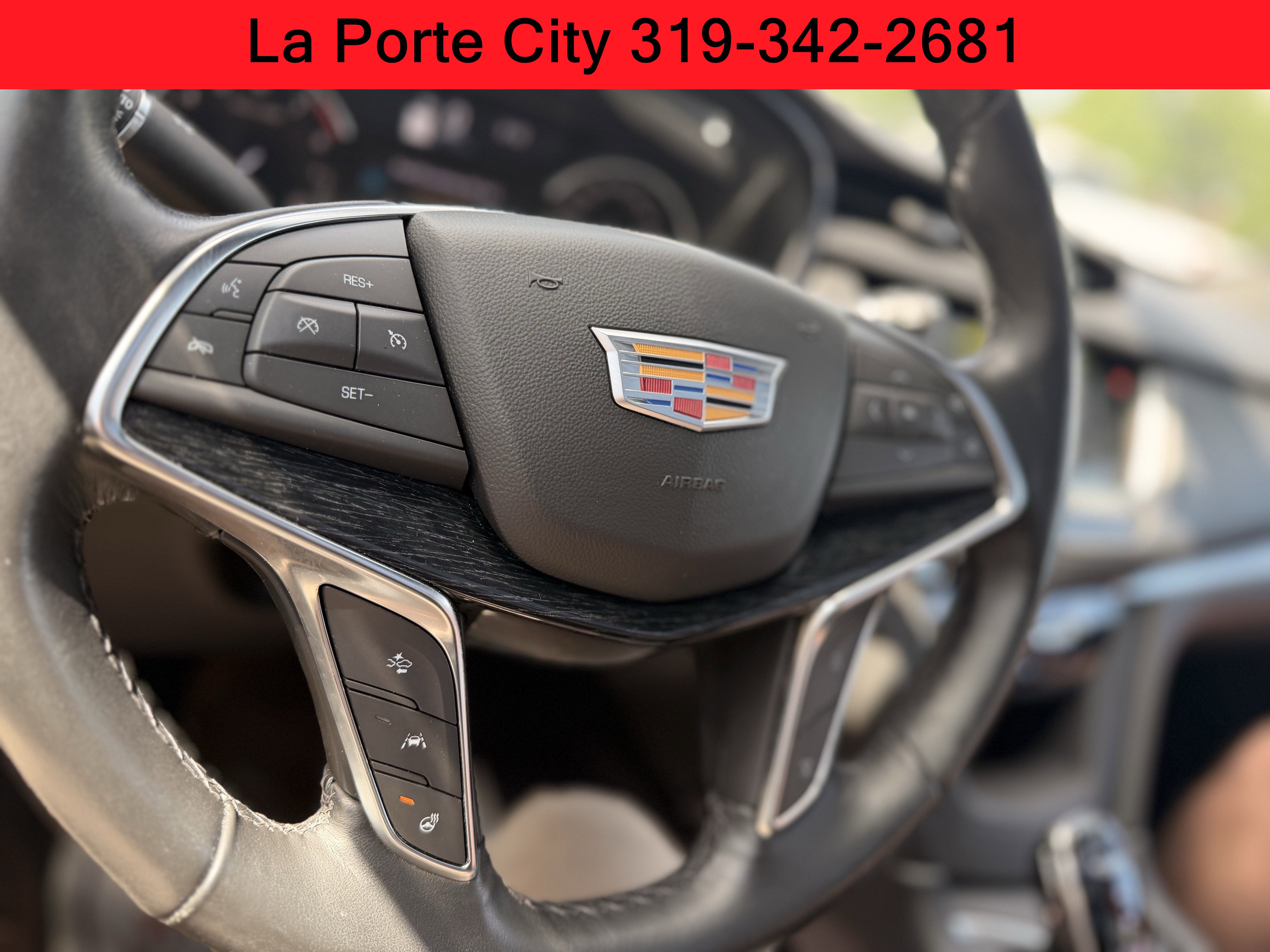 2023 Cadillac XT5 Premium Luxury