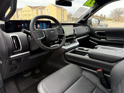 2026 Ford Expedition Platinum