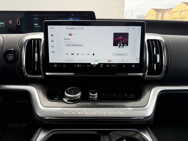 2026 Ford Expedition Platinum