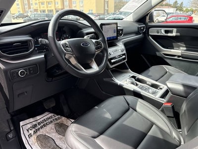 2024 Ford Explorer XLT