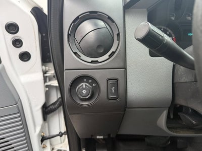 2011 Ford Super Duty F-350 SRW Base