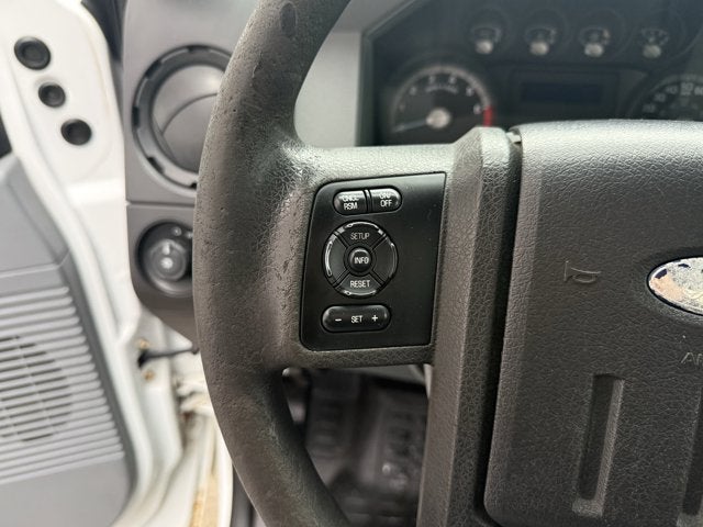 2011 Ford Super Duty F-350 SRW Base