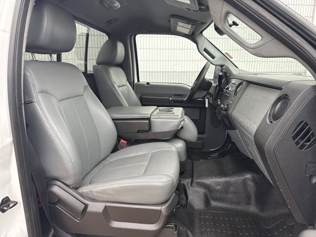 2011 Ford Super Duty F-350 SRW Base