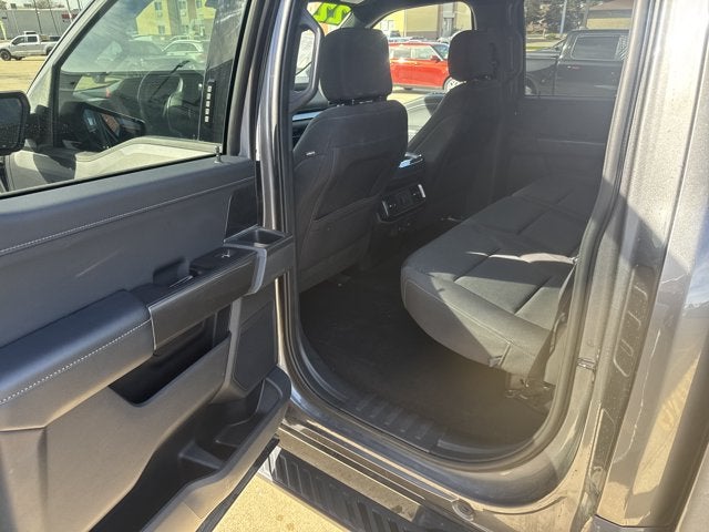 2022 Ford F-150 Base