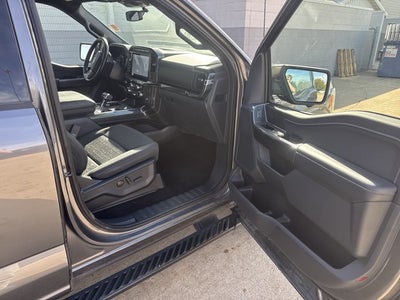 2022 Ford F-150 Base