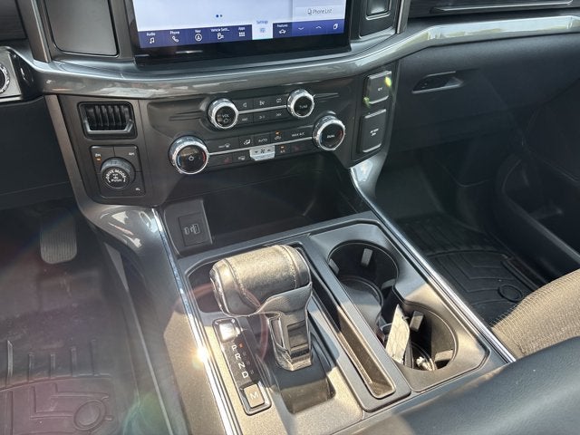 2022 Ford F-150 Base