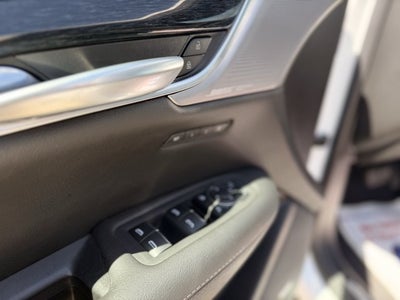 2023 Cadillac XT5 AWD Premium Luxury