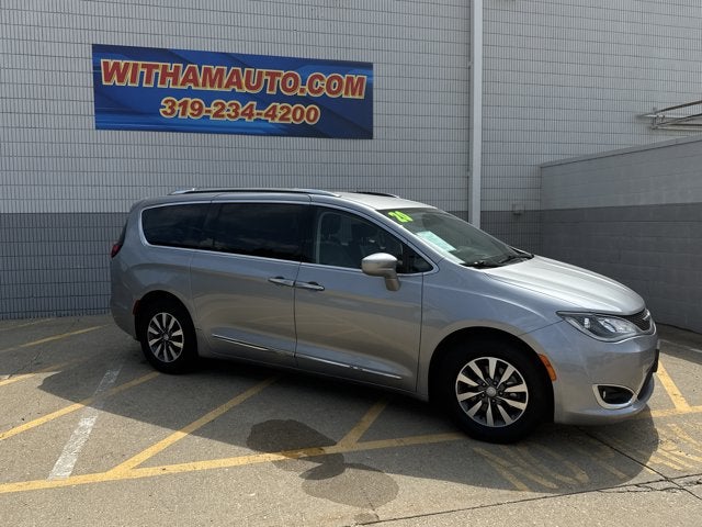 2020 Chrysler Pacifica Touring L Plus