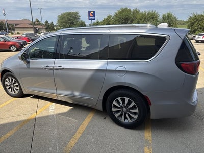 2020 Chrysler Pacifica Touring L Plus
