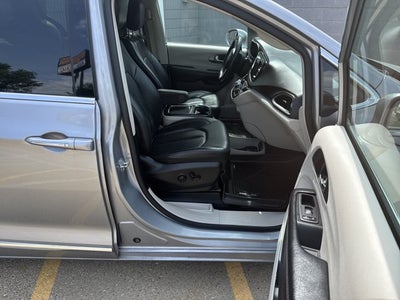 2020 Chrysler Pacifica Touring L Plus