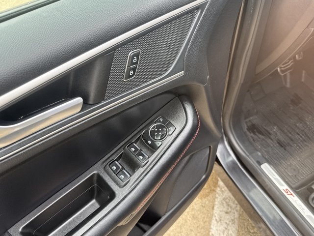 2022 Ford Edge ST-Line