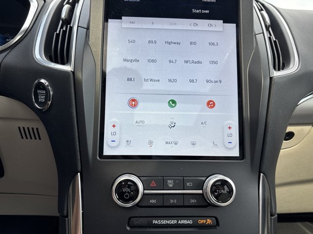 2021 Ford Edge Titanium