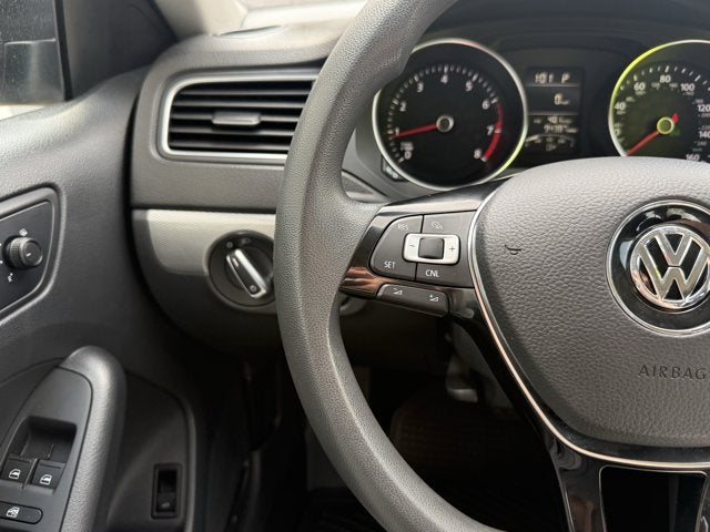 2015 Volkswagen Jetta Base