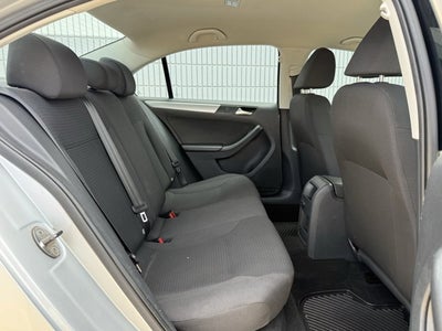 2015 Volkswagen Jetta Base