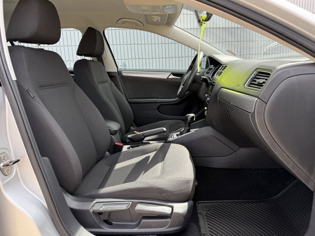 2015 Volkswagen Jetta Base