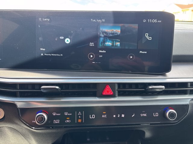 2025 Kia Sorento SX