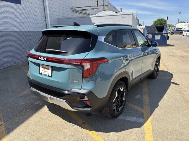 2025 Kia Seltos EX