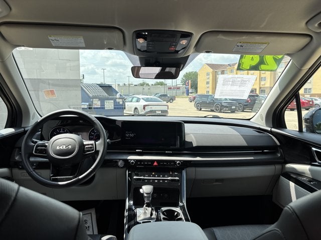 2024 Kia Carnival EX