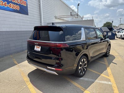 2024 Kia Carnival EX
