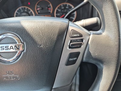 2014 Nissan Titan Base