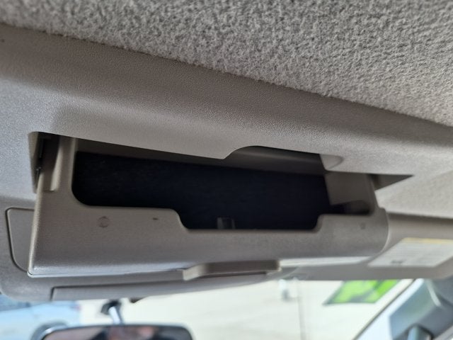 2014 Nissan Titan Base
