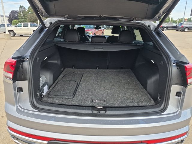 2024 Volkswagen Atlas Cross Sport 2.0T SEL
