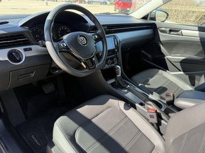 2021 Volkswagen Passat 2.0T SE