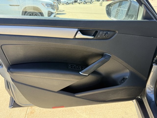 2021 Volkswagen Passat 2.0T SE