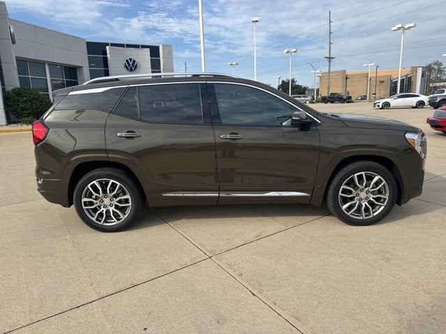 2023 GMC Terrain Denali
