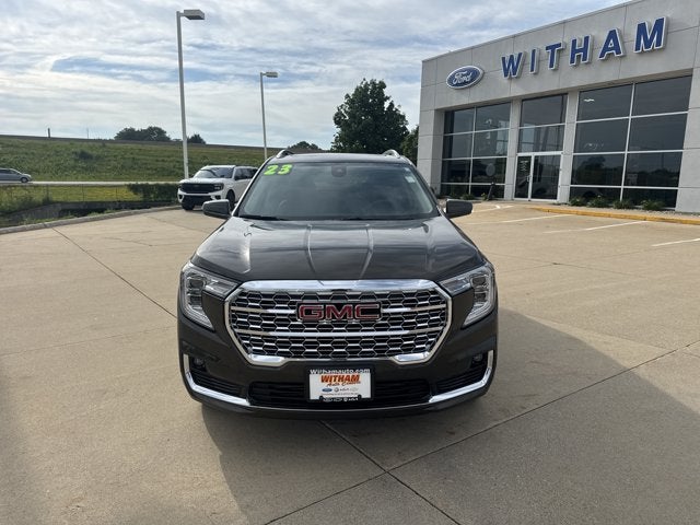 2023 GMC Terrain Denali