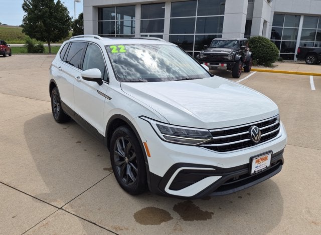 2022 Volkswagen Tiguan SE