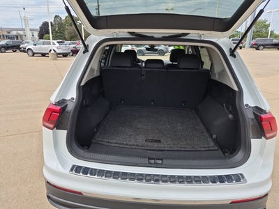 2022 Volkswagen Tiguan SE