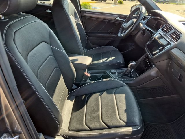 2022 Volkswagen Tiguan SEL R-Line