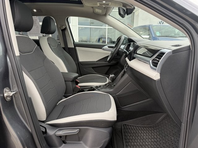 2025 Volkswagen Taos SE