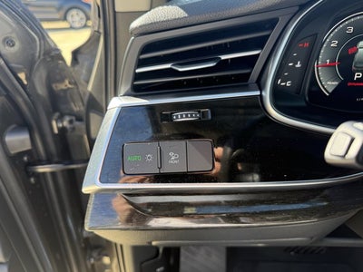 2024 Audi Q7 Premium Plus
