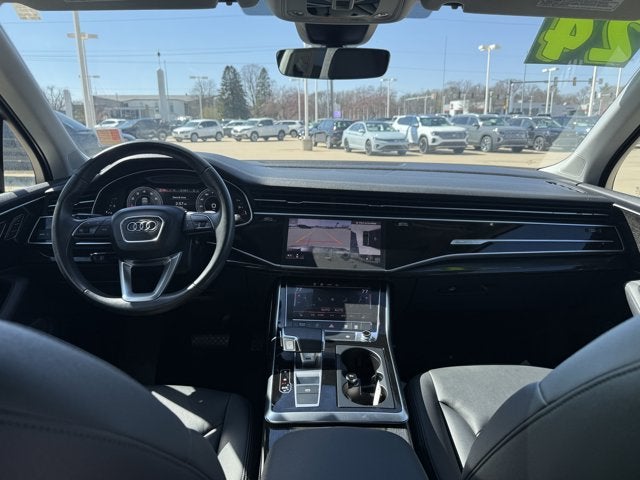 2024 Audi Q7 Premium Plus