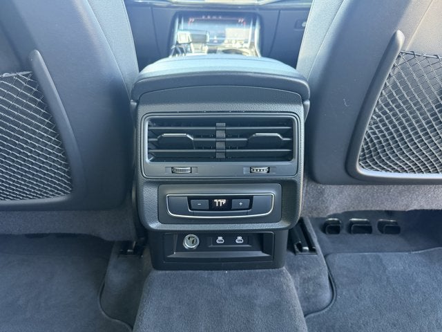 2024 Audi Q7 Premium Plus