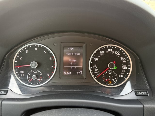 2017 Volkswagen TIGUAN Base