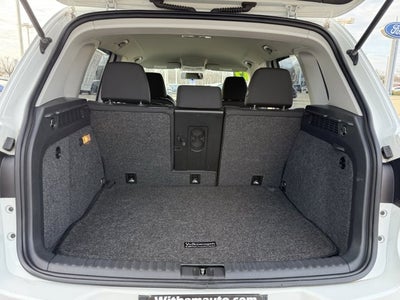 2017 Volkswagen TIGUAN Base