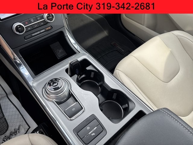 2021 Ford Edge Titanium