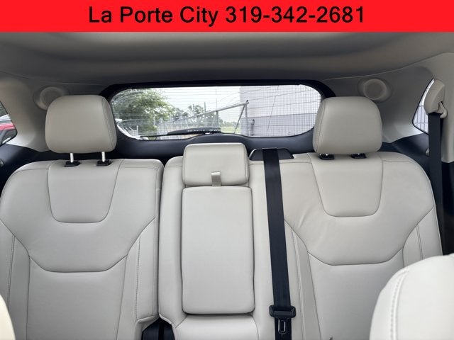 2021 Ford Edge Titanium